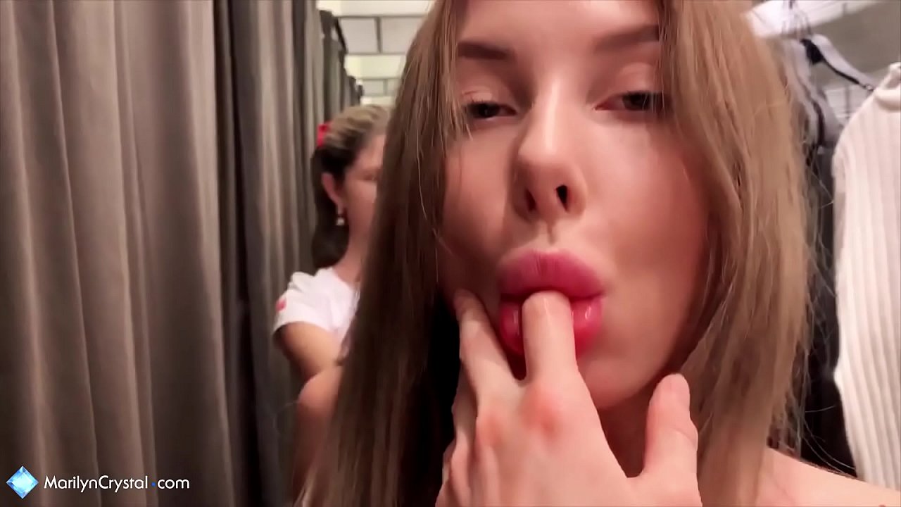 女同性恋者自慰和舔阴部的商店 - Gin Gerson crystal marilyn